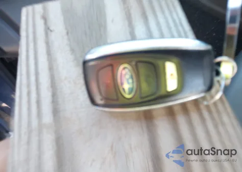 2020 Subaru Outback Onyx Edition Xt z USA, uszkodzony, nr VIN 4S4BTGKD5L3227322